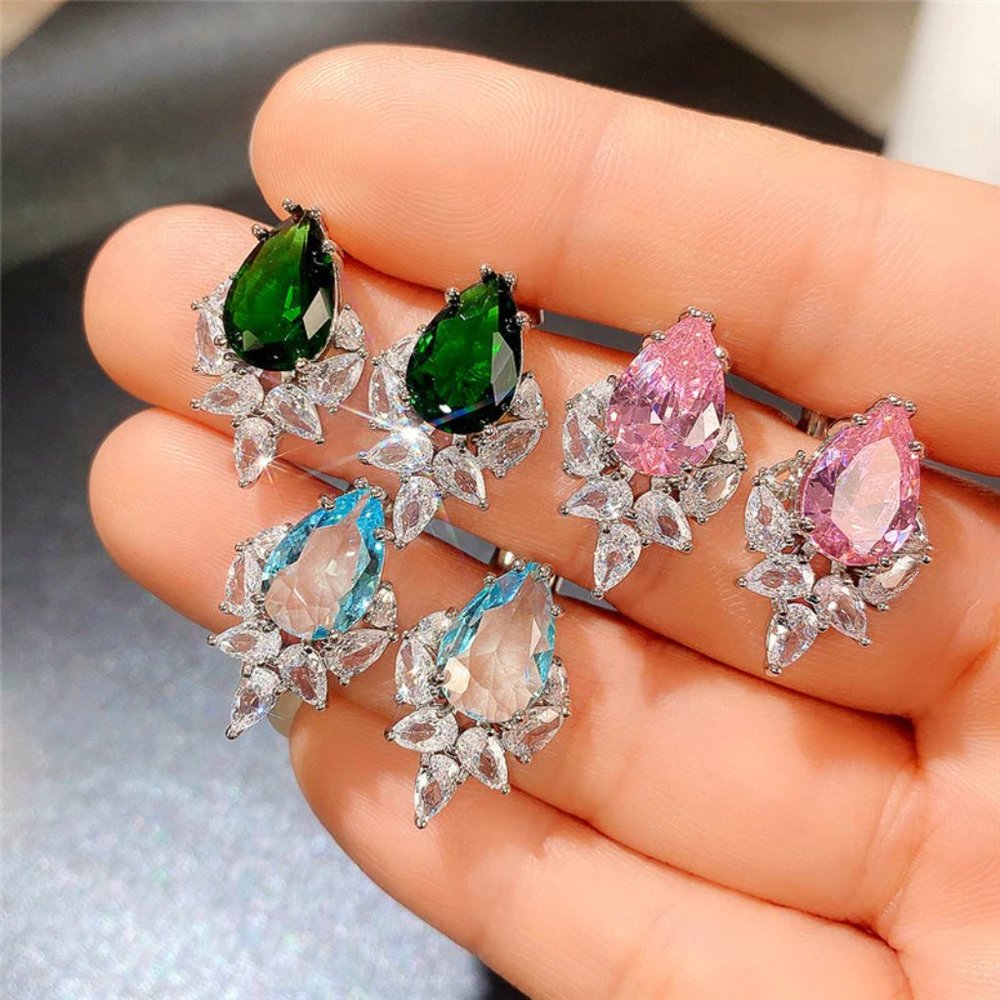 Emerald green crystals with CZ's - Picture 2 of 2